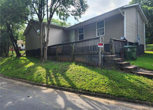 Property at 123 Booker Ave, Lexington, NC 27292, 3 beds, 1 bath