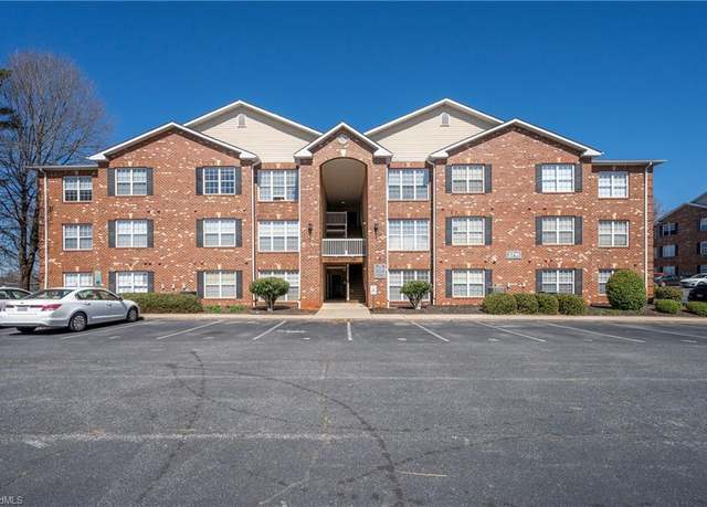 Property at 3716 Cotswold Ave Unit D, Greensboro, NC 27410, 1 bed, 1 bath
