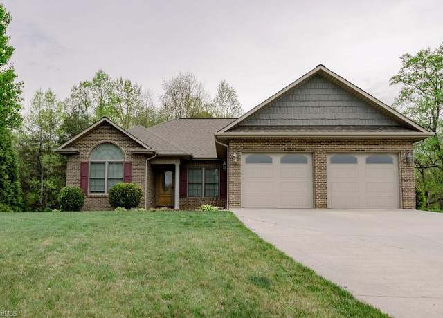 Property at 135 Amber Ln, Wilkesboro, NC 28697, 3 beds, 2 baths