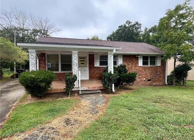 Property at 1812 Nc Highway 62, Burlington, NC 27217, 3 beds, 1 bath