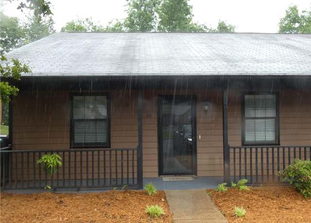 Property at 317 Westridge Dr, Yadkinville, NC 27055, 2 beds, 2 baths