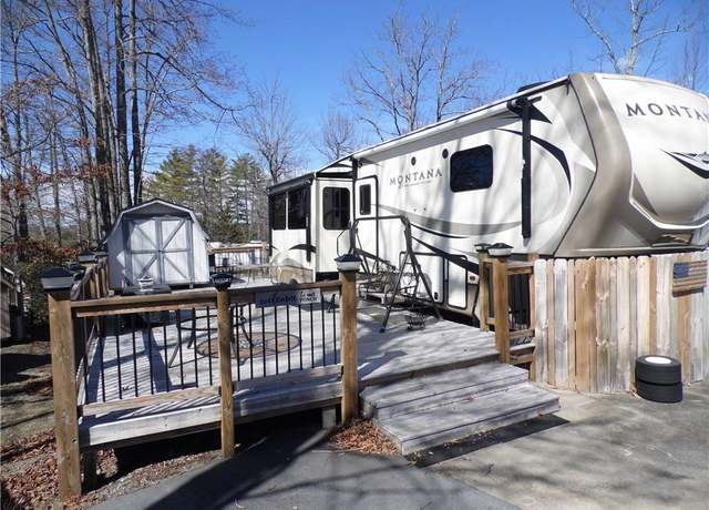 Property at 184 Club House Dr, Ennice, NC 28623