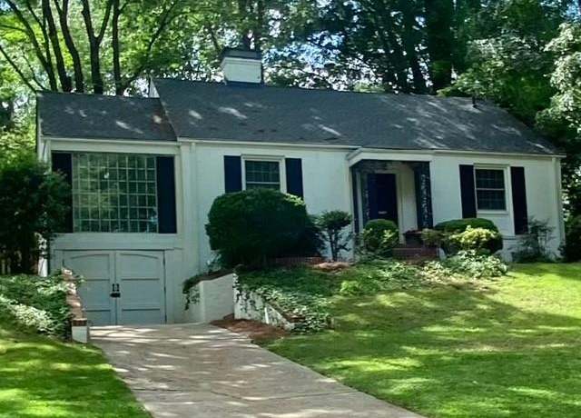 Property at 305 W Avondale Dr, Greensboro, NC 27403, 3 beds, 2 baths