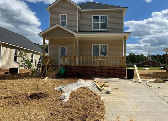Property at 608 Vail Ave, High Point, NC 27260, 3 beds, 2.5 baths