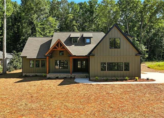 Property at 7259 Yadkinville Rd, Pfafftown, NC 27024, 3 beds, 2.5 baths