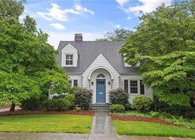 Property at 2236 Westover Dr, Winston-salem, NC 27103, 3 beds, 2.5 baths