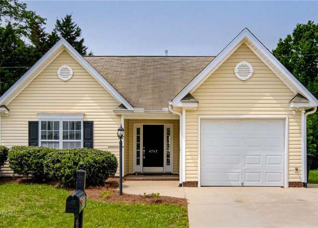Property at 4707 Summerlyn Place Dr, Kernersville, NC 27284, 3 beds, 2 baths