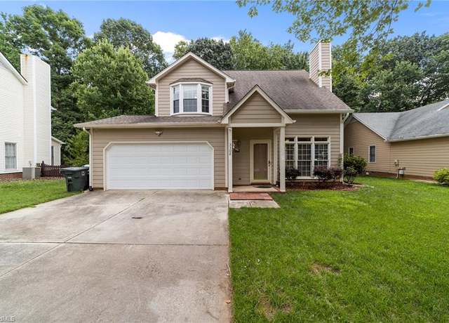 Property at 3308 Winburn Dr, Greensboro, NC 27410, 3 beds, 2.5 baths