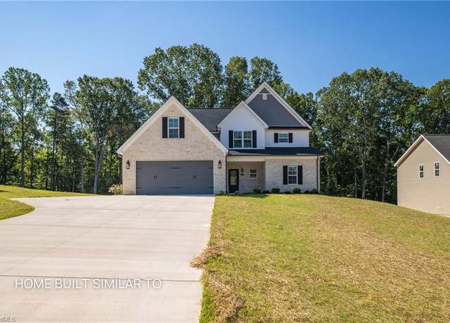 Property at 646 Cedar Dr, Winston-salem, NC 27107, 4 beds, 3.5 baths