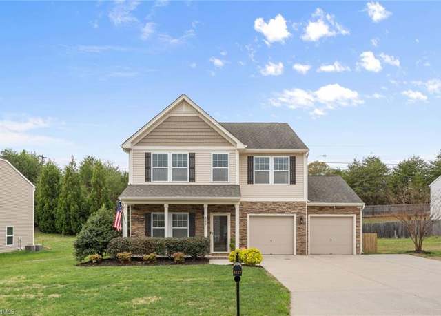 Property at 4227 Lochurst Dr, Pfafftown, NC 27040, 3 beds, 2.5 baths