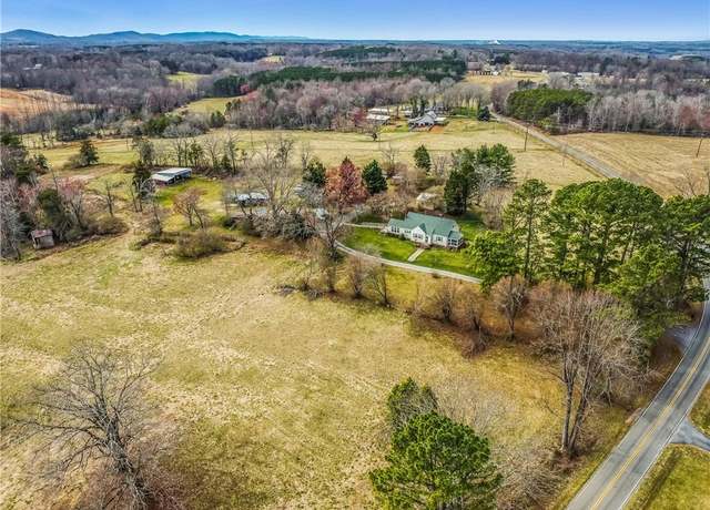 Property at 2335 Dobbins Rd, Boonville, NC 27011, 3 beds, 2 baths