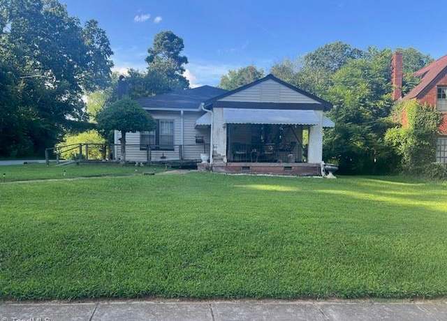 Property at 901 Circle Dr, High Point, NC 27262, 3 beds, 1 bath
