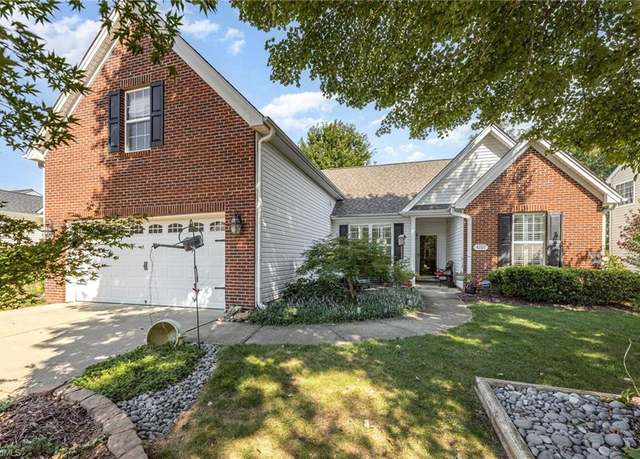 Property at 4207 Pepperbush Dr, Greensboro, NC 27405, 3 beds, 2 baths