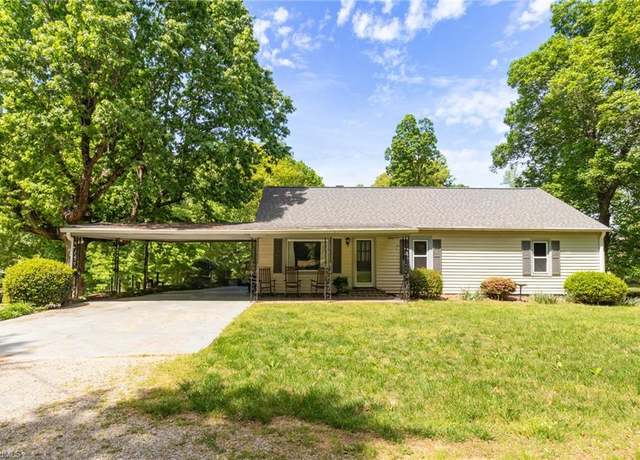 Property at 811 Norcross Rd, Kernersville, NC 27284, 3 beds, 1 bath