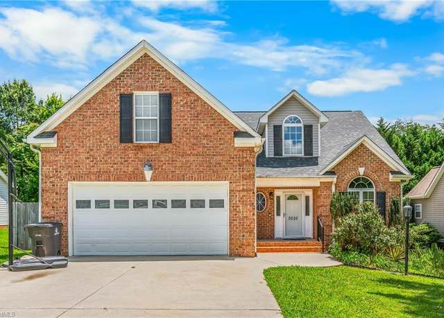 Property at 3025 Kaymoore Dr, Winston-salem, NC 27127, 4 beds, 2.5 baths