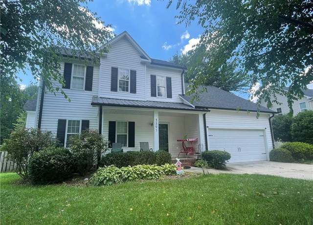 Property at 3391 Valley Crossing Dr, Greensboro, NC 27410, 4 beds, 2.5 baths