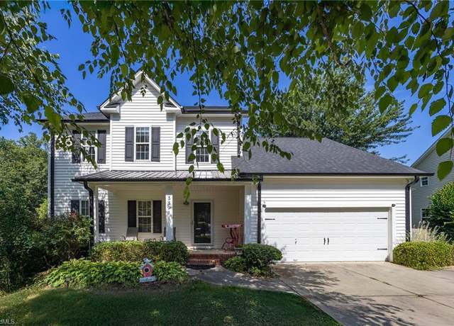 Property at 3391 Valley Crossing Dr, Greensboro, NC 27410, 4 beds, 2.5 baths