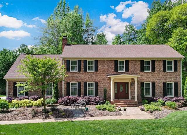 Property at 4501 Spinnaker Ct, Greensboro, NC 27410, 4 beds, 2.5 baths