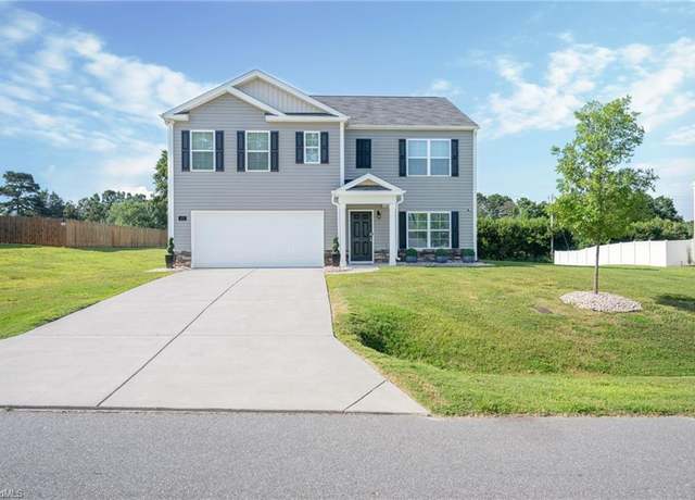 Property at 437 Daniel Dr, Lexington, NC 27295, 4 beds, 3 baths