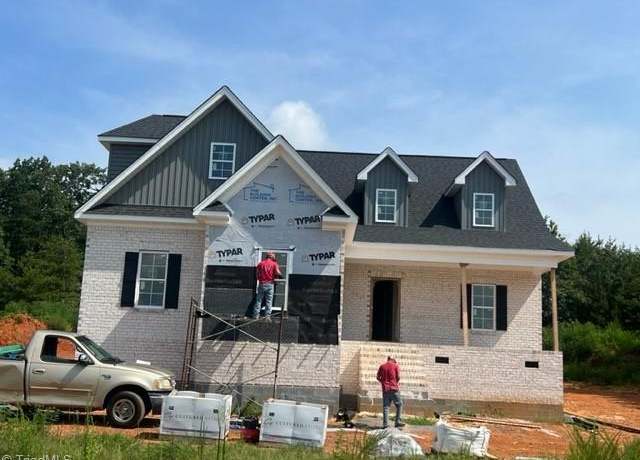 Property at 7416 Kingsley Pl, Stokesdale, NC 27357, 4 beds, 3.5 baths