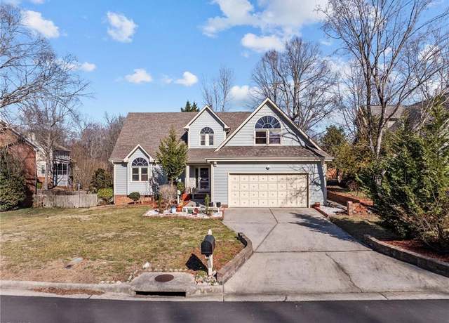 Property at 6 Mill Creek Ct, Greensboro, NC 27407, 4 beds, 2.5 baths