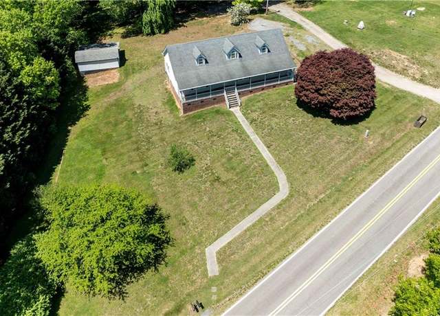 Property at 2367 Traphill Union Rd, Traphill, NC 28685, 3 beds, 2 baths