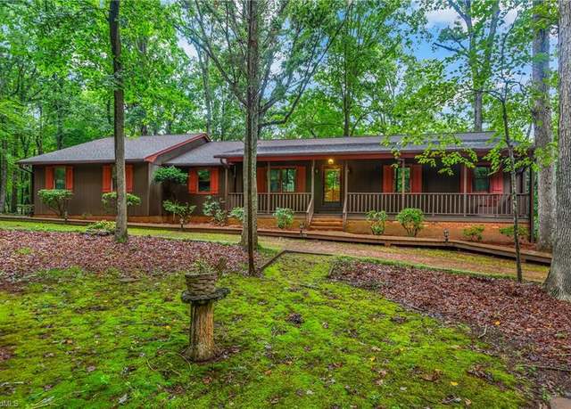 Property at 495 Maverick Rd, Kernersville, NC 27284, 3 beds, 2 baths