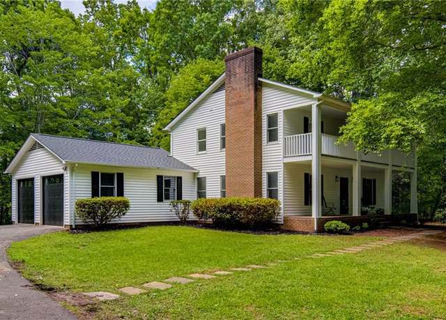 Property at 1336 Crepe Myrtle Ln, Yadkinville, NC 27055, 3 beds, 2 baths