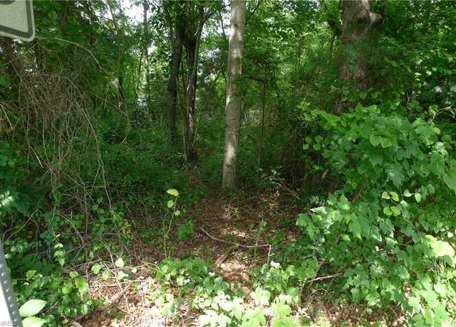 Property at 109 N Arlington Ave, Jonesville, NC 28642