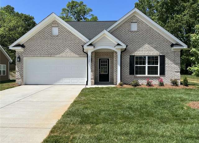 Property at 5926 Clouds Harbor Trl, Clemmons, NC 27012, 4 beds, 3 baths