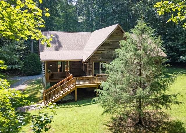 Property at 2608 River Run Rd, Browns Summit, NC 27214, 3 beds, 2 baths