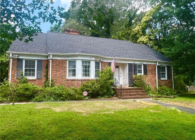 Property at 609 Shawnee Rd, Greensboro, NC 27403, 3 beds, 2 baths