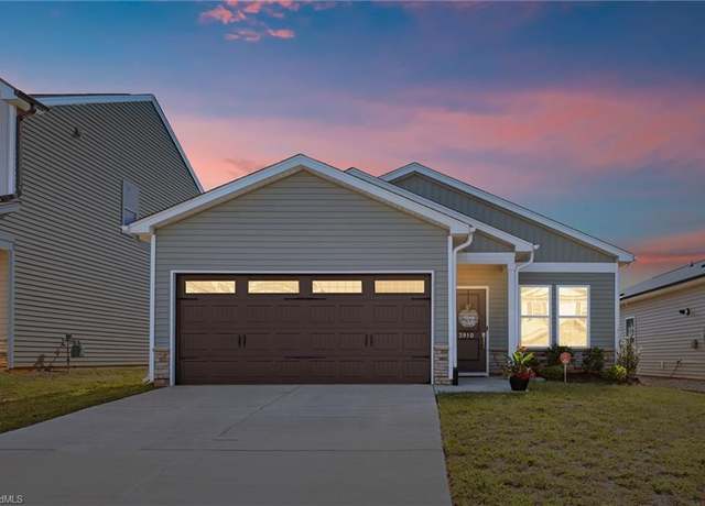 Property at 3910 Angel Hill Ln, High Point, NC 27265, 3 beds, 2 baths