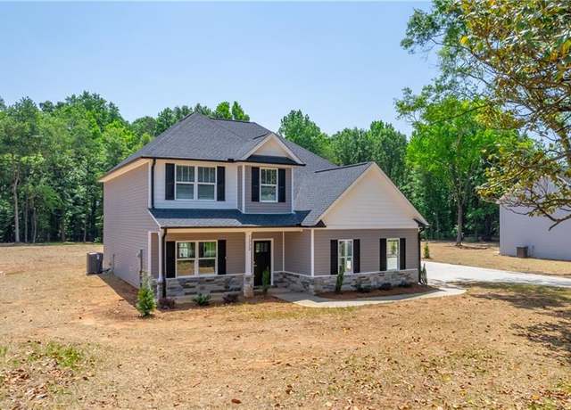 Property at 1333 Union Cross Rd, Kernersville, NC 27284, 4 beds, 3.5 baths