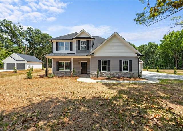 Property at 1333 Union Cross Rd, Kernersville, NC 27284, 4 beds, 3.5 baths