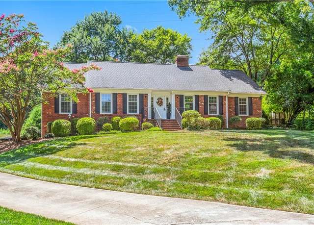 Property at 500 Hedgewood Pl, Winston-salem, NC 27104, 5 beds, 3.5 baths
