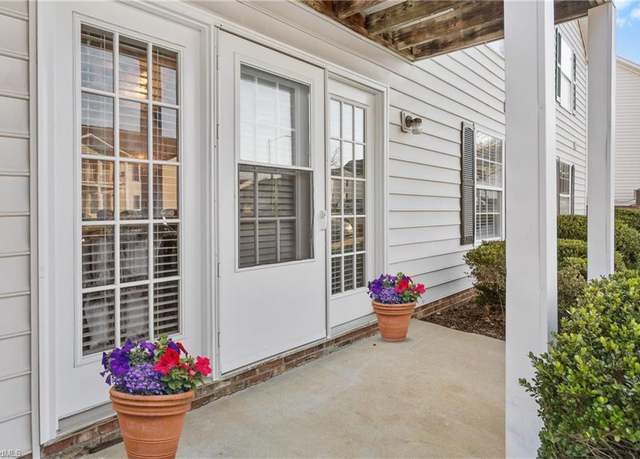 Property at 7121 W Friendly Ave Unit D, Greensboro, NC 27410, 2 beds, 2 baths