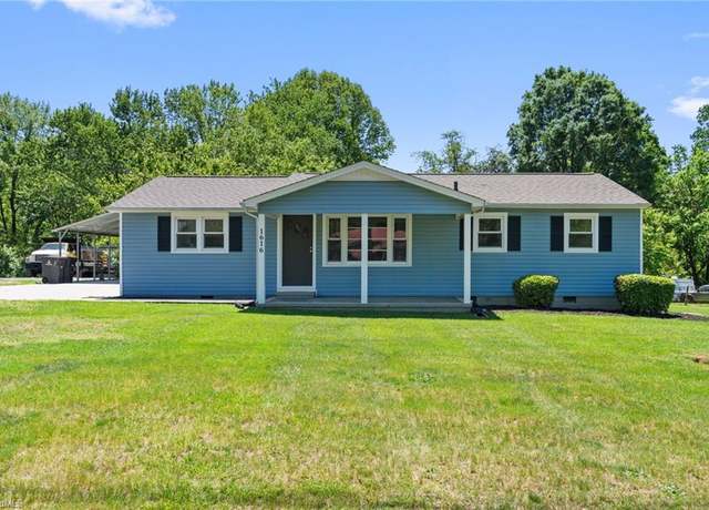 Property at 1616 Sanford Dr, Winston-salem, NC 27105, 4 beds, 2 baths