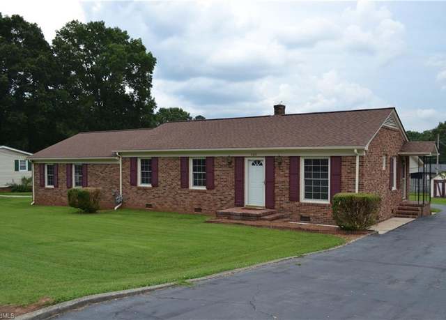Property at 103 N 13th Ave, Mayodan, NC 27027, 3 beds, 2 baths