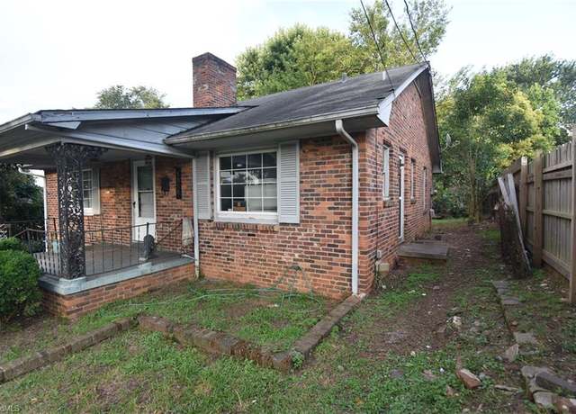 Property at 1816 5th St, Winston-salem, NC 27101, 3 beds, 1 bath
