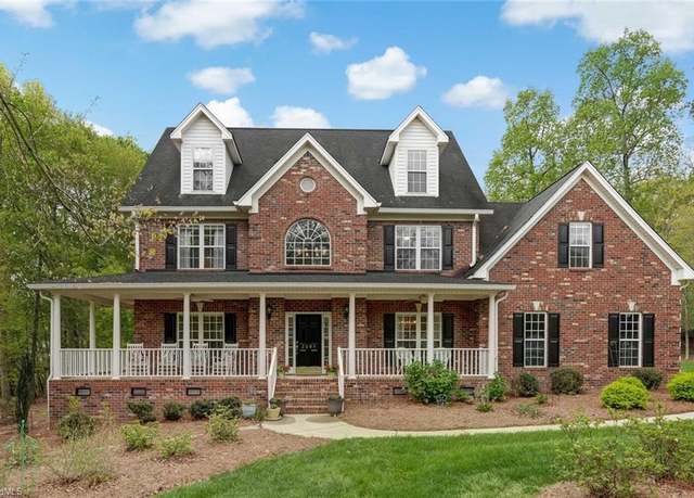 Property at 2609 Oxmoor Rd, Summerfield, NC 27358, 4 beds, 3.5 baths