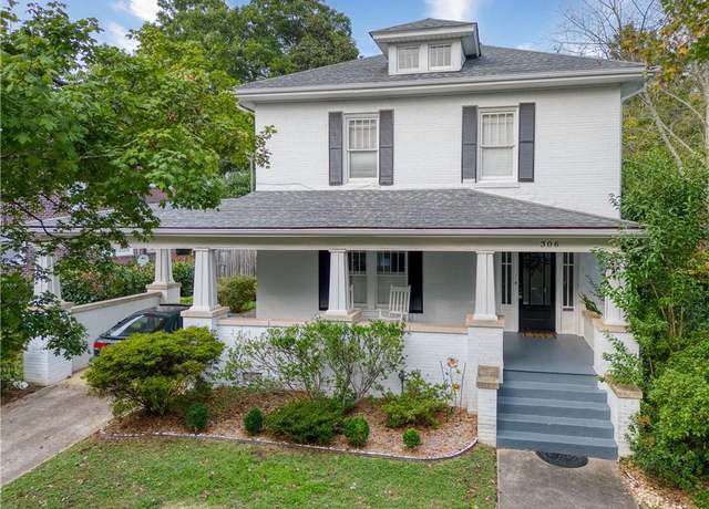 Property at 306 W Marsh St, Salisbury, NC 28144, 3 beds, 2.5 baths