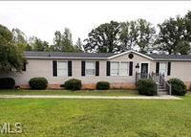 Property at 415 Drum Rd, Reidsville, NC 27320, 4 beds, 2 baths