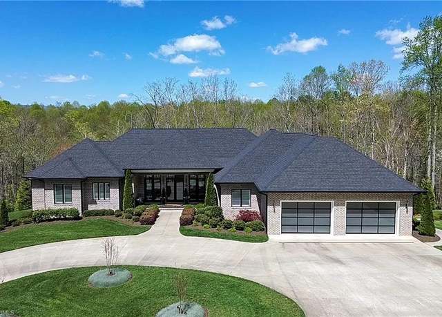 Property at 109 Wyncrest Ter, Mount Airy, NC 27030, 3 beds, 3.5 baths