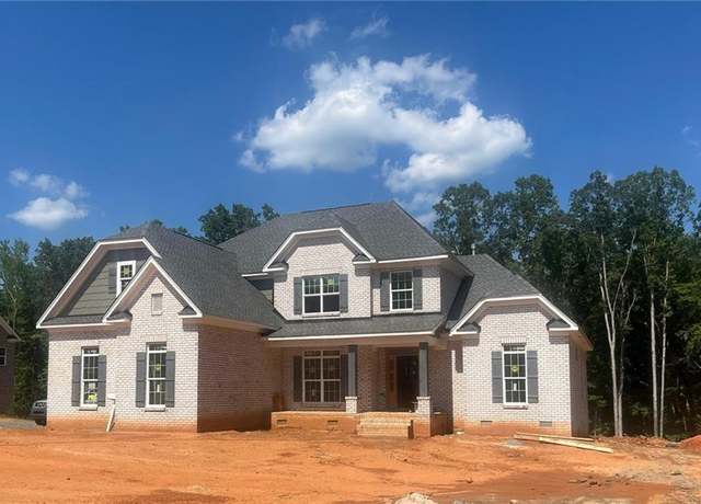 Property at 4040 Estate Dr, Lewisville, NC 27023, 4 beds, 4.5 baths