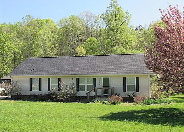 Property at 1122 Ziglar Rd, Winston-salem, NC 27105, 3 beds, 2 baths