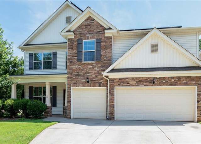 Property at 301 Summerwalk Rd, Greensboro, NC 27455, 5 beds, 4 baths