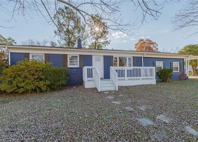 Property at 801 Bowerwood Dr, Thomasville, NC 27360, 3 beds, 2 baths