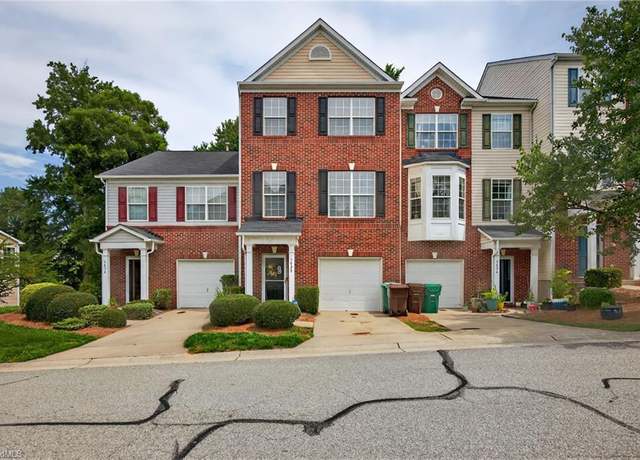 Property at 3828 Tarrant Trace Cir, High Point, NC 27265, 3 beds, 2.5 baths