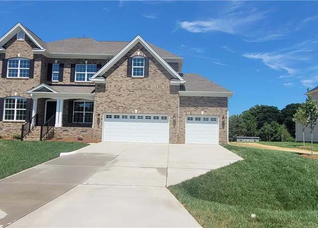 Property at 1631 Lazy Fox Ln #46, Kernersville, NC 27284, 4 beds, 4 baths
